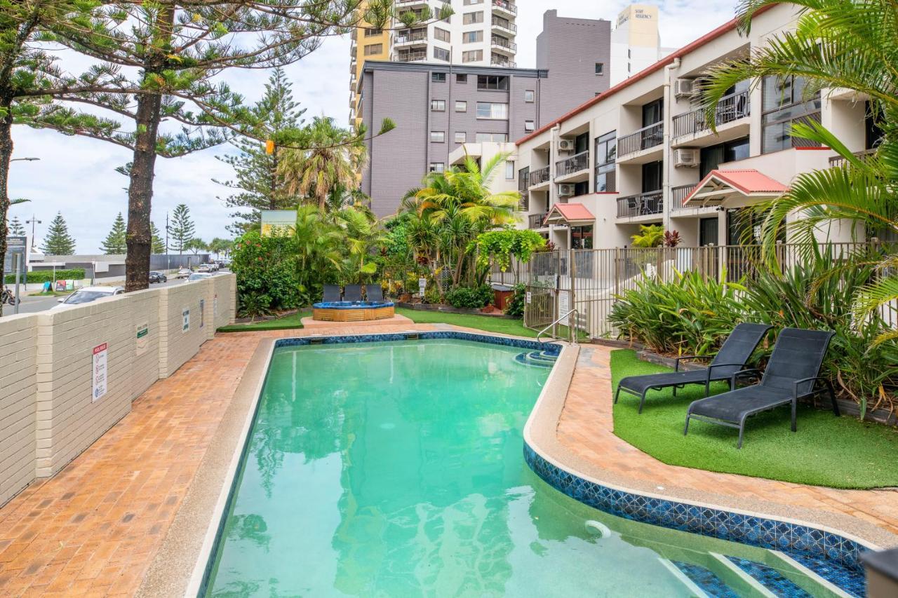 Trickett Gardens Holiday Inn Gold Coast Bagian luar foto